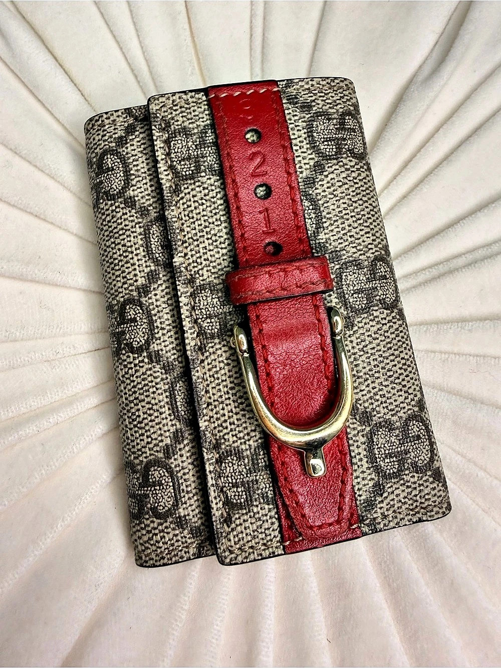 Gucci GG Supreme Horsebit 6 Key Case Red & Brown